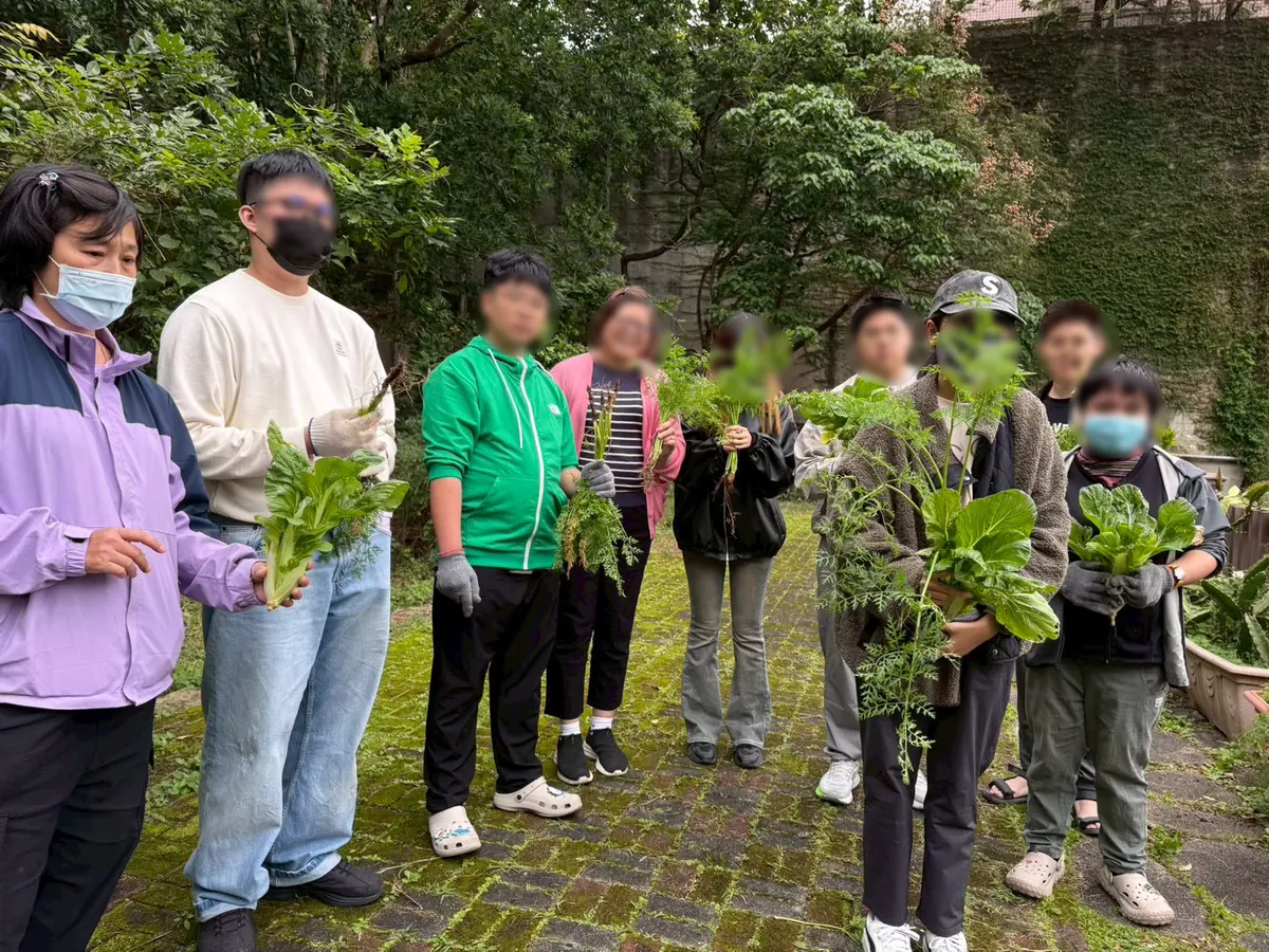 又一村暨蘭亭書苑田間照護